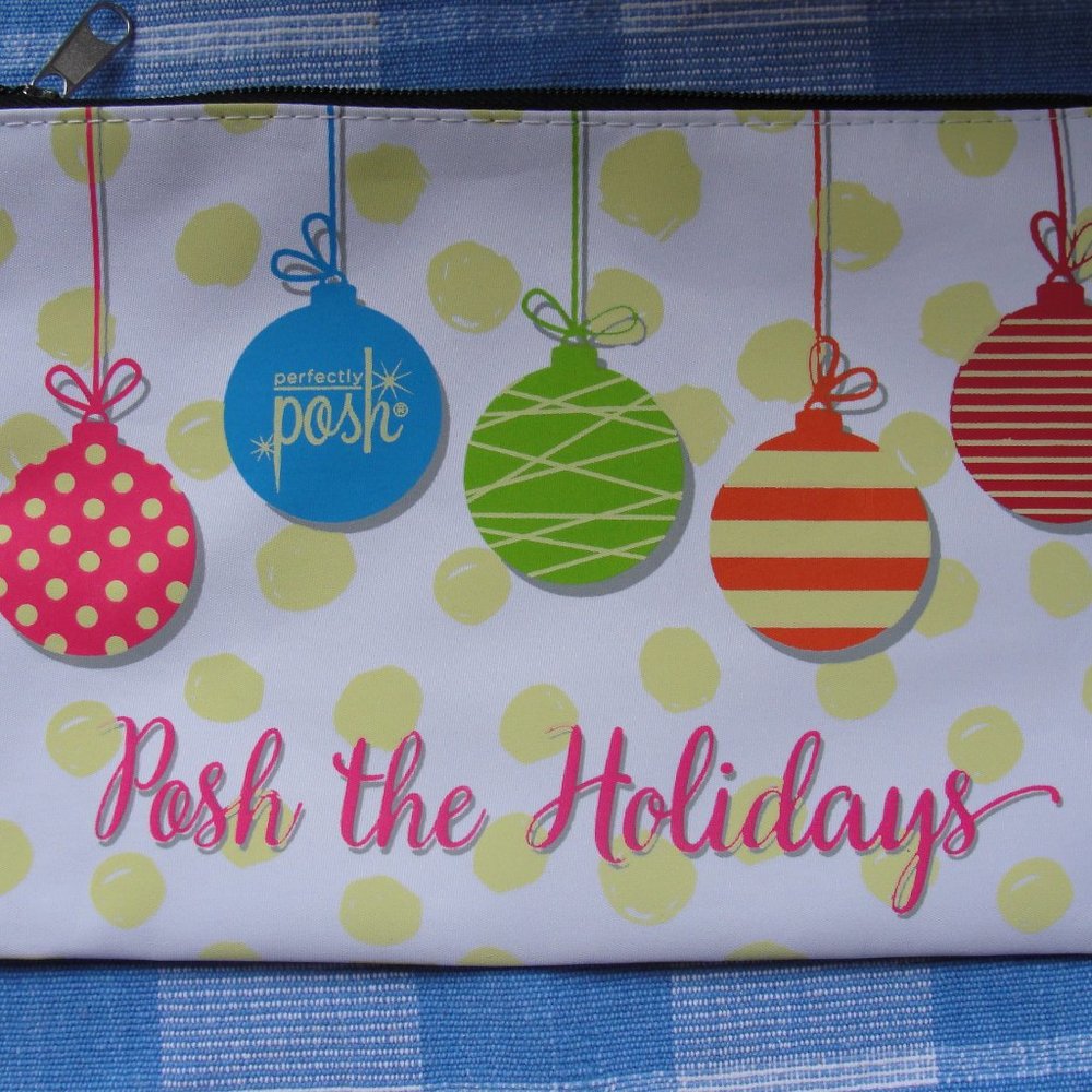 Perfectly Posh  “Posh The Holidays" Bag - New